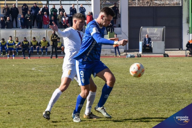 Arimany marcó el gol de la UD Maracena (JOSÉ M. BALDOMERO) 