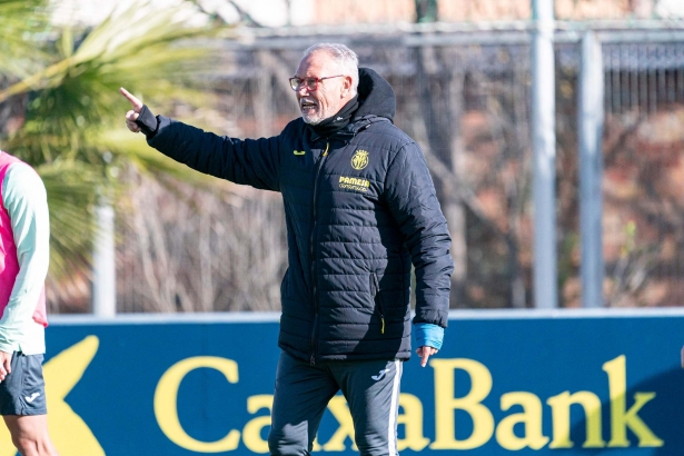 Miguel Álvarez, en un entrenamiento con el Villarreal B (VILLARREAL CF)