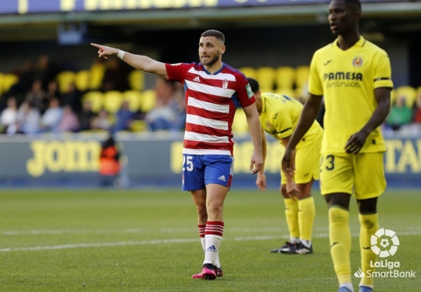 Weissman, durante el partido ante el Villarreal B (LALIGA)