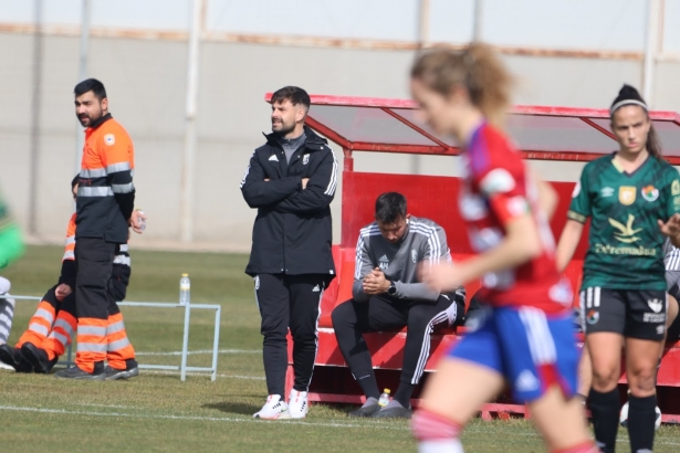 Roger Lamesa, durante el partido ante el Cacereño (JOSÉ ANDRÉS FERNÁNDEZ)