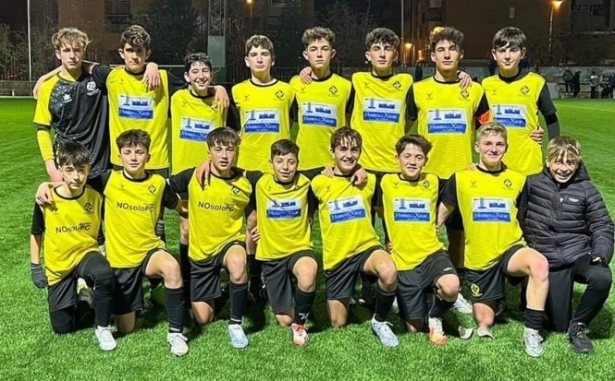 El infantil del CD Ciudad de Granada FF pelea por el ascenso a División de Honor (CD CIUDAD DE GRANADA FF) 