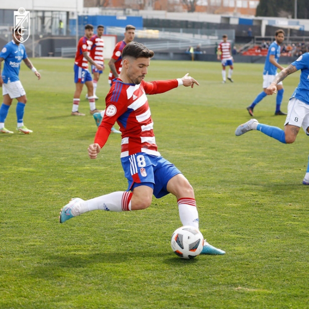 Martín Solar busca un pase (GRANADA CF)