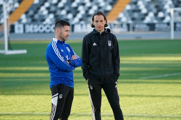 Primer entrenamiento de David Tenorio con el CD Badajoz (CD BADAJOZ)