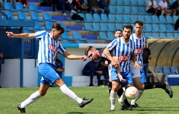 El CF Motril recibe este domingo al filial de la UD Almería (JOSÉ ANDRÉS FERNÁNDEZ) 