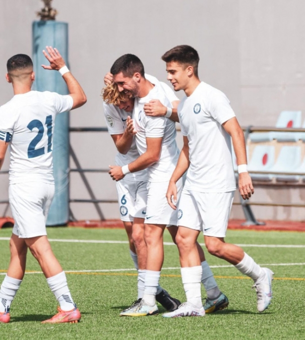 El Almuñécar City perdió ante el Poli Almería (CD ALMUÑÉCAR CITY) 