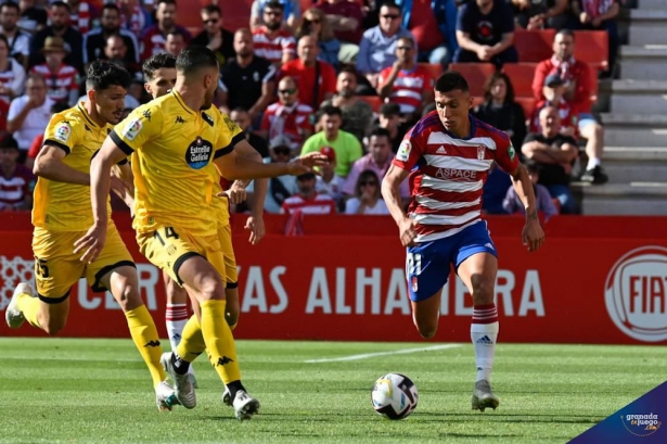 El Granada CF sigue intratable en casa (JOSÉ M. BALDOMERO)