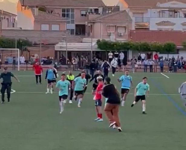 Imagen de la batalla campal 