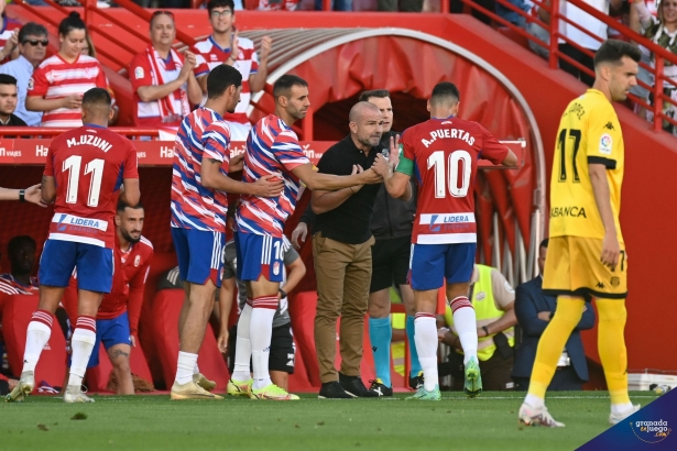 El equipo está comprometido con la causa (BALDOMERO) 