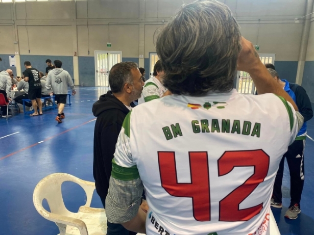 (BALONMANO GRANADA VETERANOS)