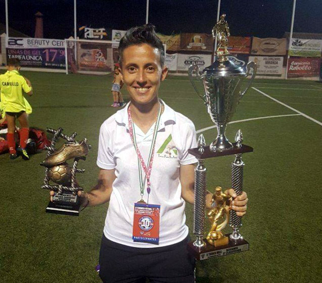 Alejandra Jiménez principal candidata para dirigir al Cúllar Vega CF (TORNEO DE FÚTBOL BASE ANDALUCÍA) Alejandra Jiménez principal candidata para dirigir al Cúllar Vega CF (TORNEO DE FÚTBOL BASE ANDALUCÍA)