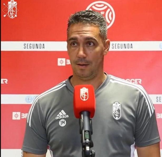 El técnico del Recreativo, Juan Antonio Milla (GRANADA CF)