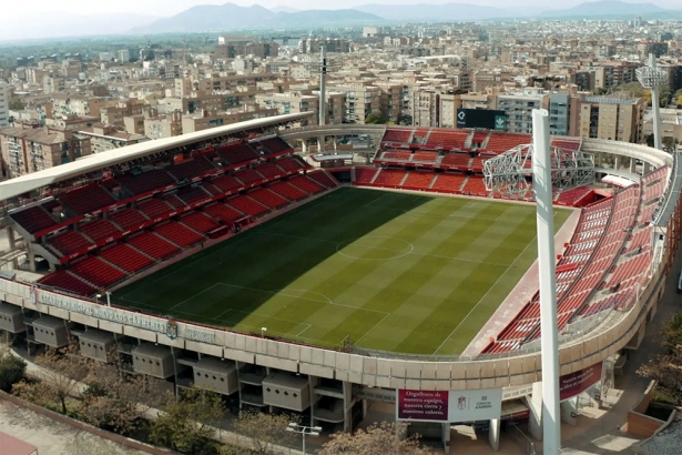 Panorámica del estadio Nuevo Los Cármenes