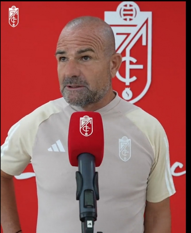 El entrenador del Granada CF, Paco López (GRANADA CF)