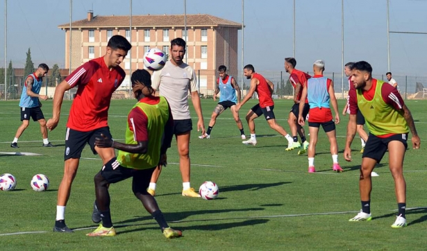 Entrenamiento del Granada CF (J. PALMA)