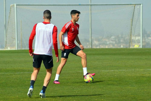 Meseguer durante un entrenamiento (J. OALMA)