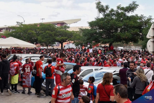 Recibimiento en un partido anterior (GRANADA CF)