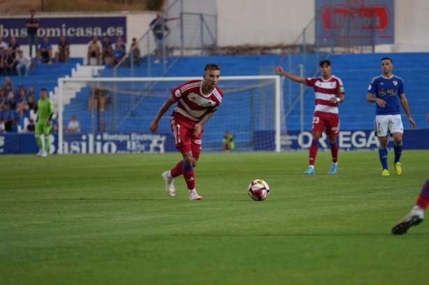 El Recreativo empató en Linarejos (GRANADA CF)