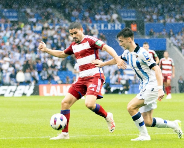 Sergio Ruíz durante el partido contra la Real Sociedad (LOF)