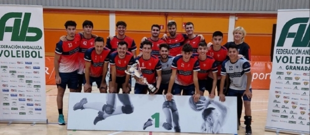 El Universidad de Granada venció el trofeo `Jesús M. Mochón Cano` (VOLEIBOL GRANADA) 