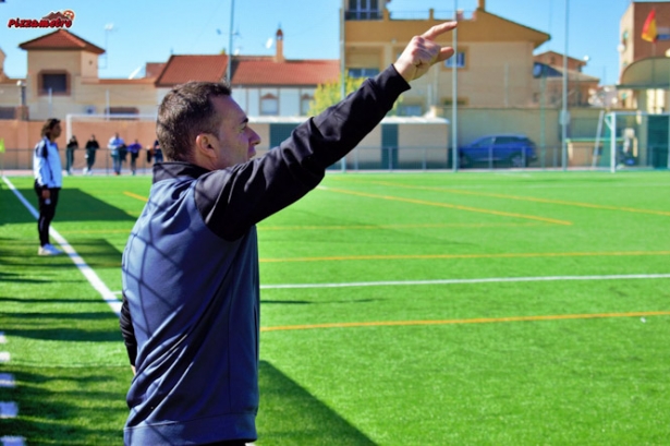 Juan Jesús Zafra durante un partido de la pasada temporada 