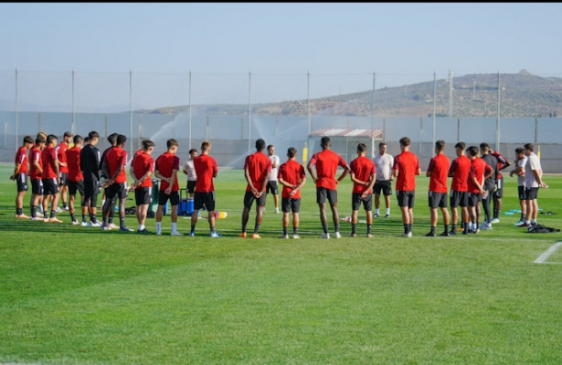 Unidos en busca del primer triunfo (GRANADA CF)