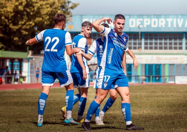 La UD Maracena recibe este domingo al Atlético Melilla (DAVID TORRES)