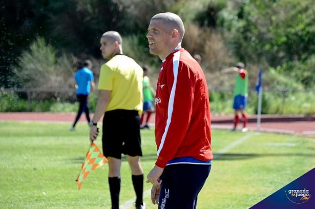 Gabri Padial debuta este domingo como entrenador del CD Huétor Tájar (ARCHIVO)