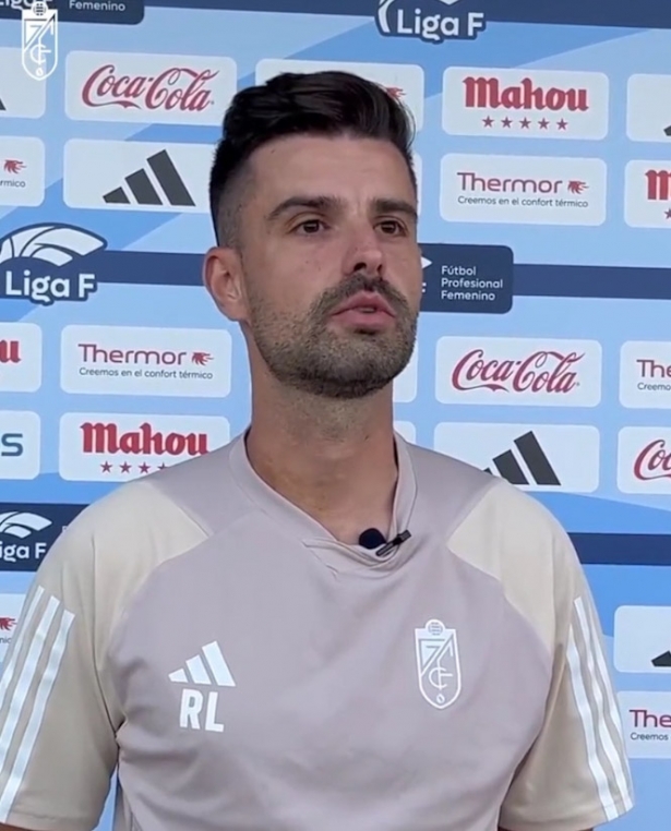 El entrenador del Granada CF Femenino, Roger Lamesa (GRANADA CF)