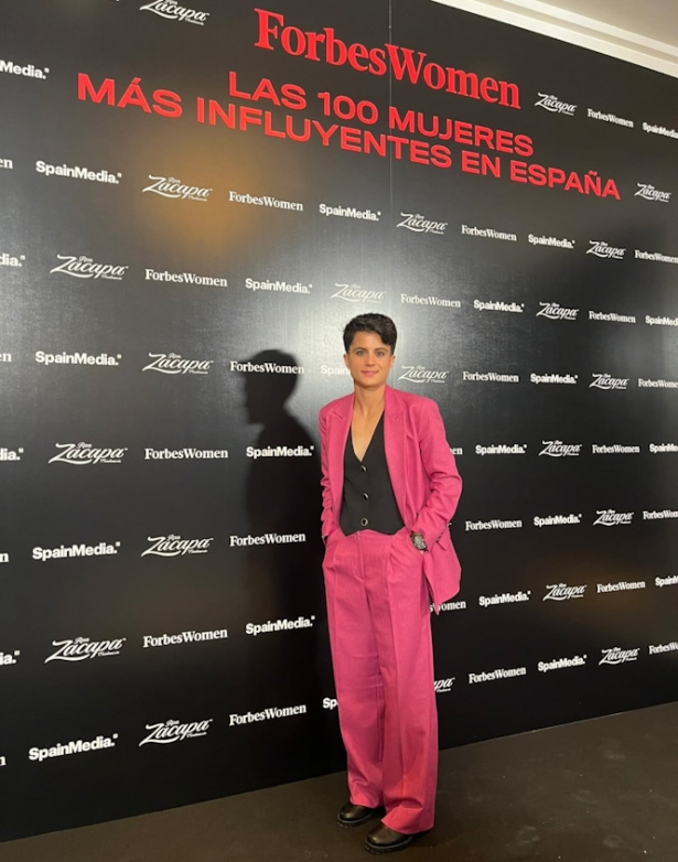 María Pérez a su llegada a la gala (FORBES WOMEN)