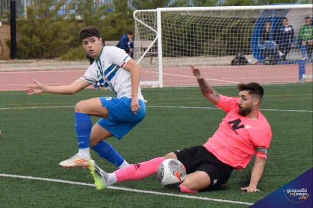 Santa Fe y Céltic disputaron un partido lleno de intensidad (JOSÉ M. 6D