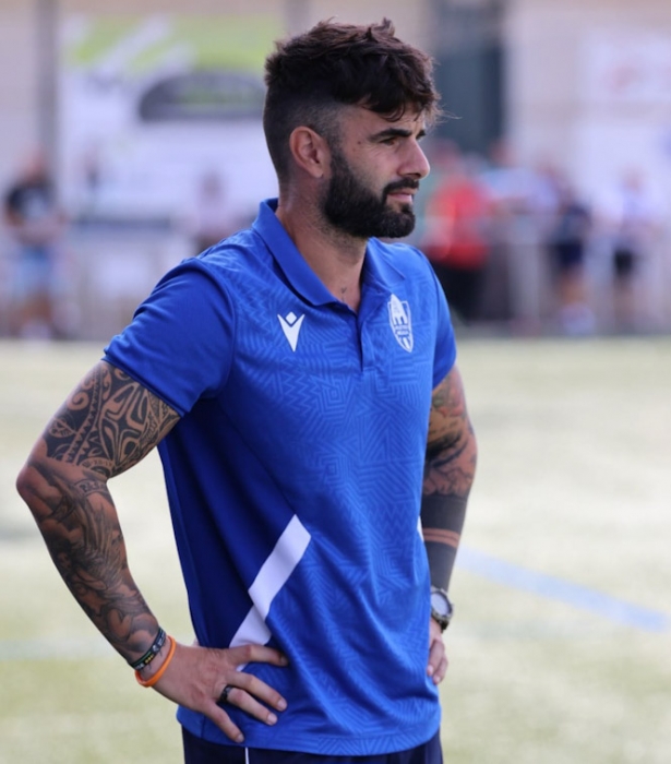 Jorge Moreno durante el partido que disputó el Atlético Melilla ante el Arenas (JOSÉ ANDRÉS FERNÁNDEZ)