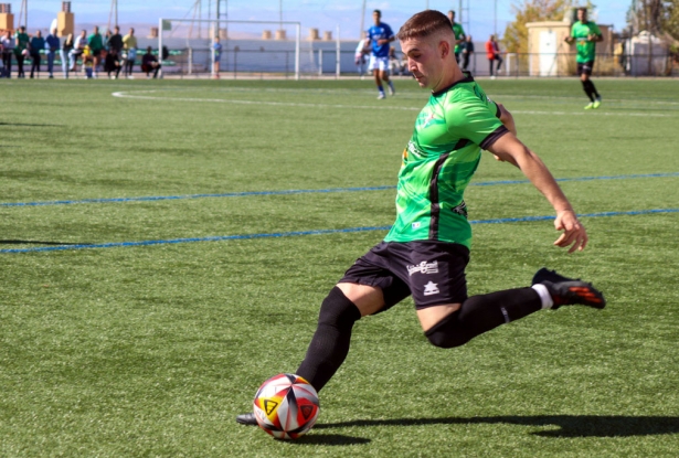 El CD Huétor Vega se desplaza este domingo al campo del At. Mancha Real (CRISTIAN FERNÁNDEZ)