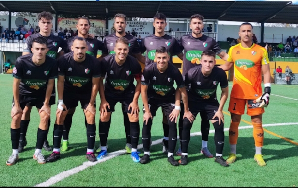 Once inicial del CD Huétor Vega ante el Atlético Mancha Real (CD HUÉTOR VEGA)