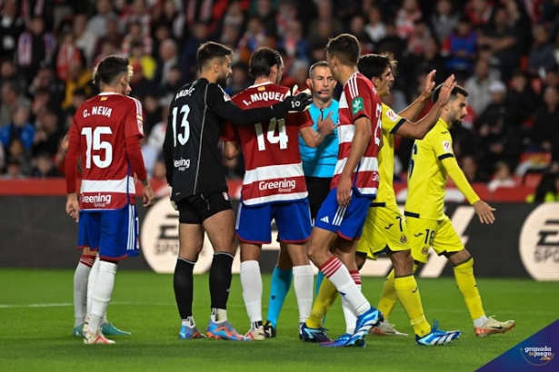 El Granada CF perdió ante el Villarreal (JOSÉ M. BALDOMERO)