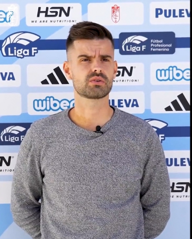 El entrenador del Granada CF Femenino, Roger Lamesa (GRANADA CF FEMENINO)