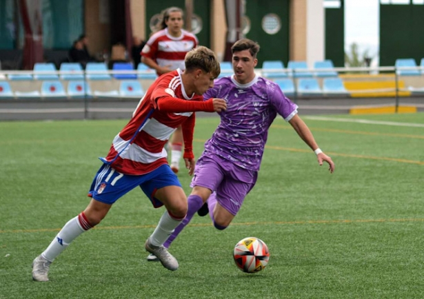 El Granada CF juvenil perdió en casa (J. PALMA /ARCHIVO) 