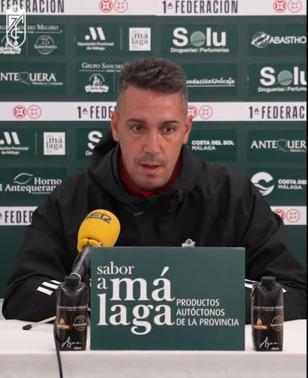 El técnico del Recreativo Granada, Juan Antonio Milla (GRANADA CF)