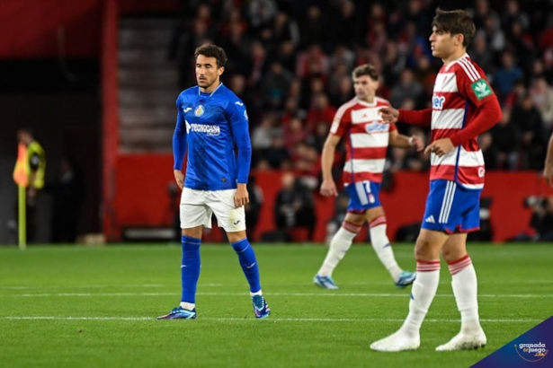 Gonzalo Víllar durante el partido (JOSÉ M. BALDOMERO) 