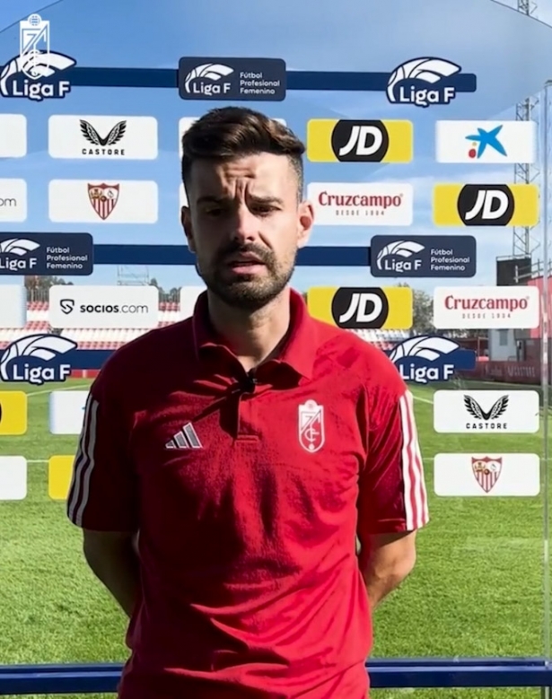 El entrenador del Granada CF Femenino, Roger Lamesa (GRANADA CF)