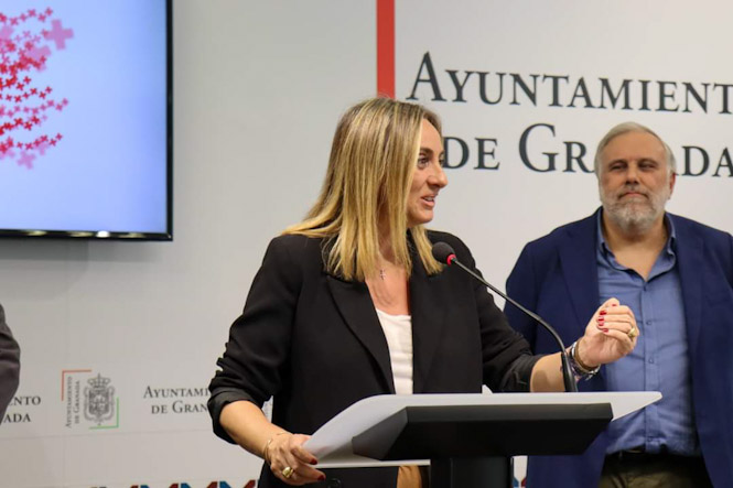 La alcaldesa de Granada, Marífrán Carazo, ha presentado la carrera solidaria de Cruz Roja (CRISTIAN FERNÁNDEZ) La alcaldesa de Granada, Marífrán Carazo, ha presentado la carrera solidaria de Cruz Roja (CRISTIAN FERNÁNDEZ)