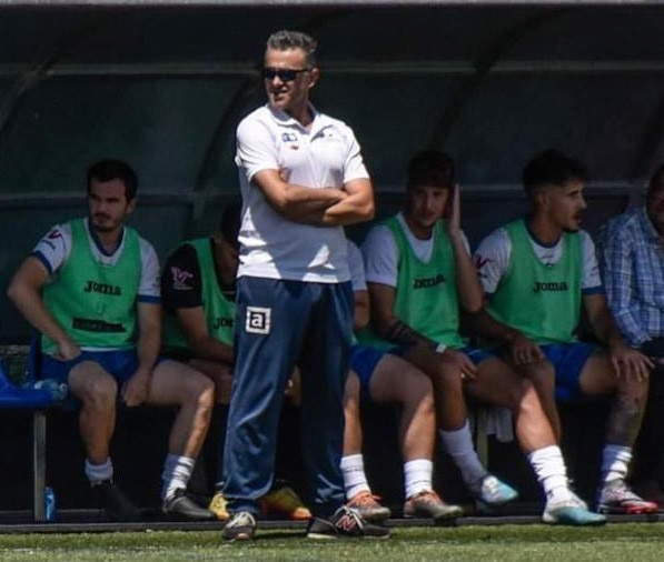 El ex entrenador del Loja CD, Rafa Requena (JOSÉ M. BALDOMERO)