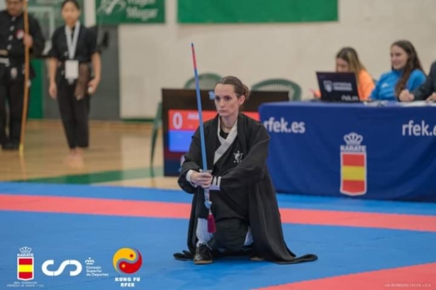 Lucile Arnould durante la competición (RFEK)