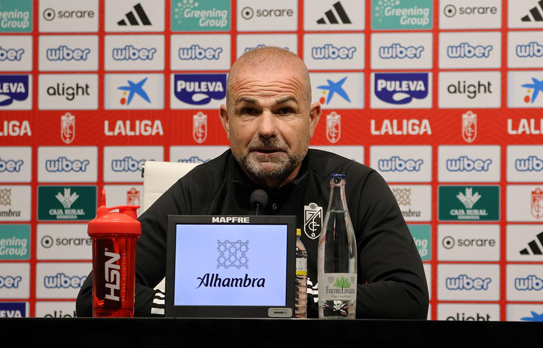 Paco López, entrenador del Granada CF, en la rueda de prensa previa al encuentro ante el Alavés (JOSÉ ANDRÉS FERNÁNDEZ) Paco López, entrenador del Granada CF, en la rueda de prensa previa al encuentro ante el Alavés (JOSÉ ANDRÉS FERNÁNDEZ)