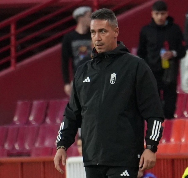 El entrenador del Recreativo, Juan Antonio Milla (GRANADA CF)