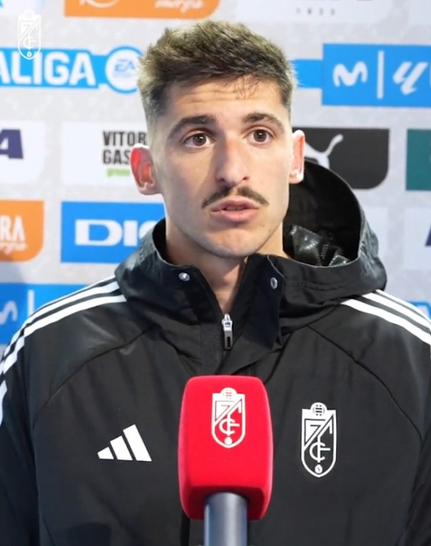 Carlos Neva tras el partido (GRANADA CF)