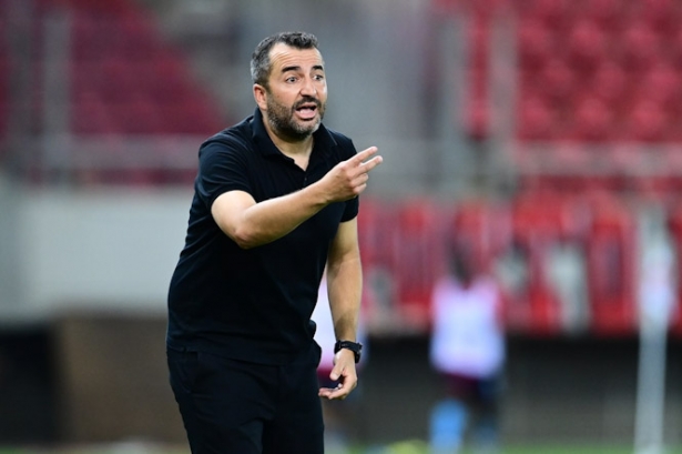 Diego Martínez durante un partido con Olimpiakos (OLIMPIAKOS FC)