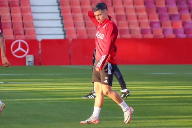 Bryan Zaragoza durante un entrenamiento (CRISTIAN FERNÁNDEZ)
