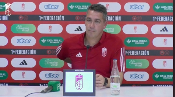 El entrenador del Recreativo Granada, Juan Antonio Milla (GRANADA CF)