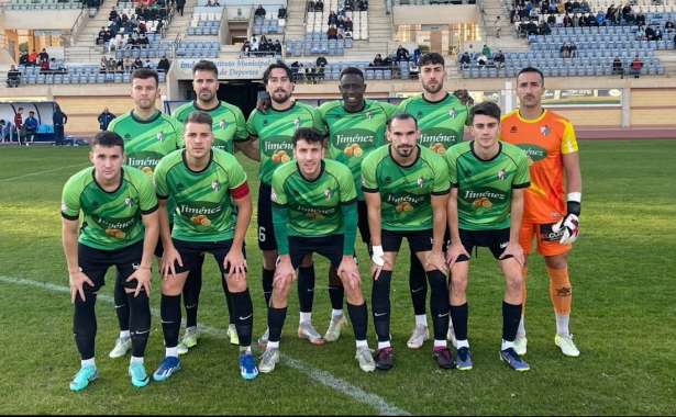 Once inicial del CD Huétor Vega ante el Poli El Ejido (CD HUÉTOR VEGA) 