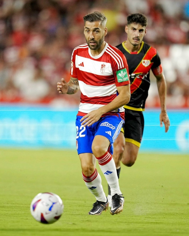 Alberto Perea durante el partido ante el Rayo 